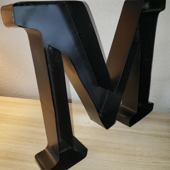 Metal Letter M - Picture 3 of 3